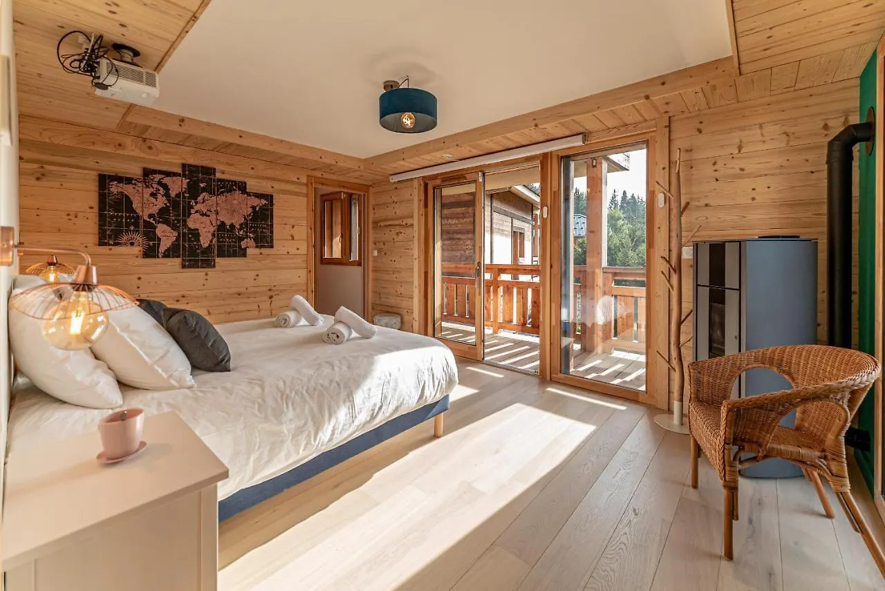 Nouveau ! Chalet Octopussy Avec Jacuzzi Et Sauna, 4 Chambres Pour 8 Personnes Les Gets