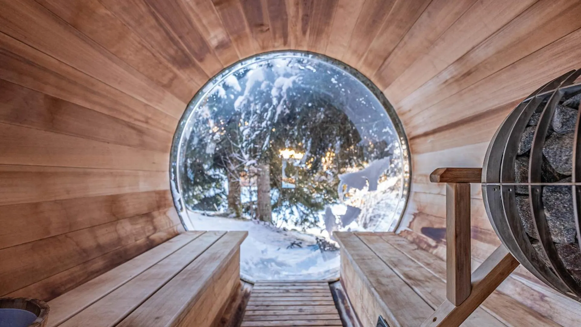 Nouveau ! Chalet Octopussy Avec Jacuzzi Et Sauna, 4 Chambres Pour 8 Personnes Les Gets